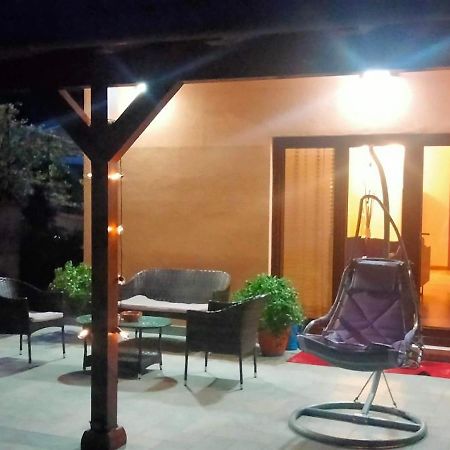 B&B La Casa Di Giuliana Cermignano Екстер'єр фото